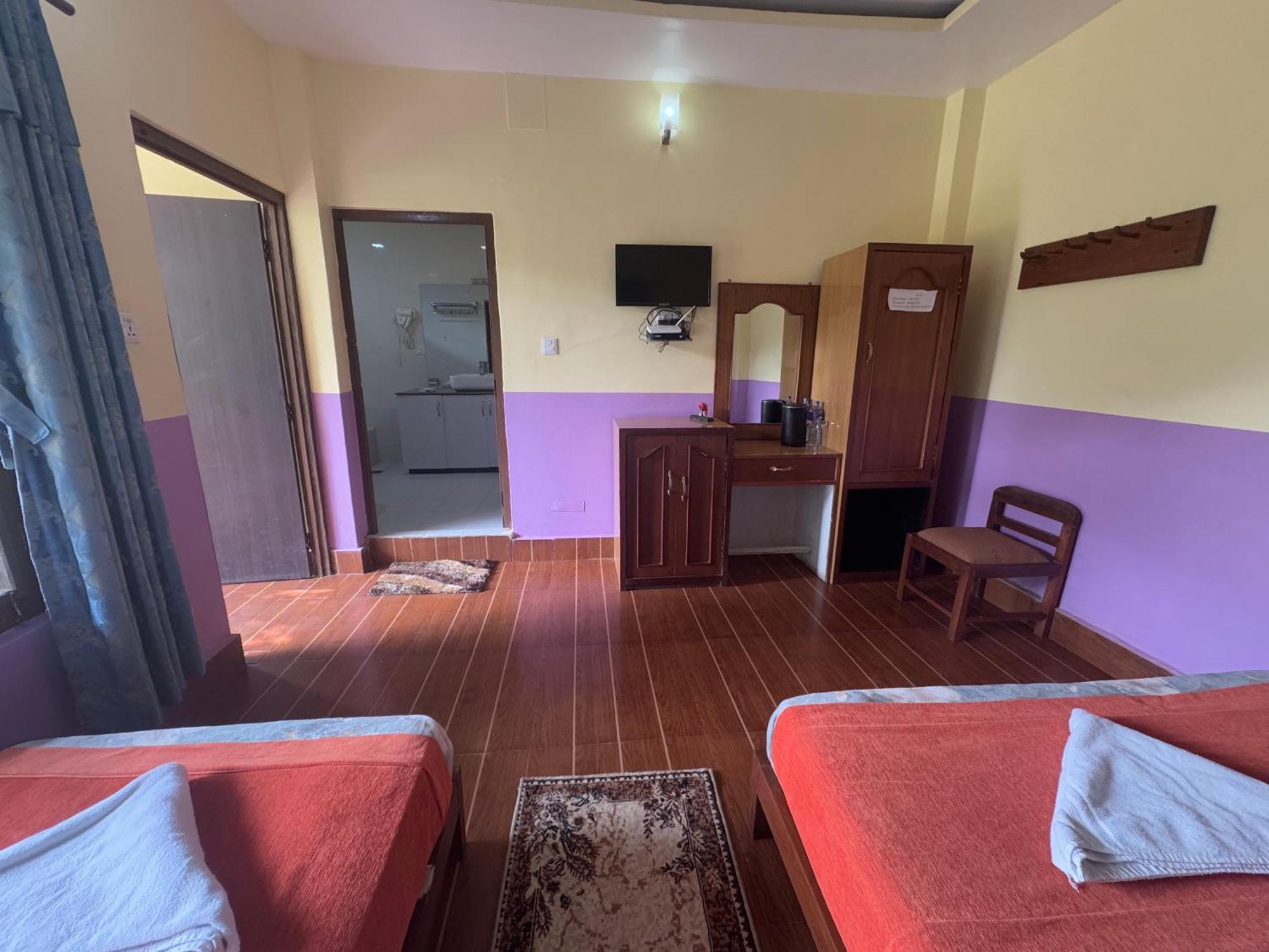 Jungle Wildlife Camp Hotel Sauraha Ngoại thất bức ảnh